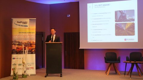 Dominik Landa speaks at RailFreight Summit 2019, source: RailFreight Summit